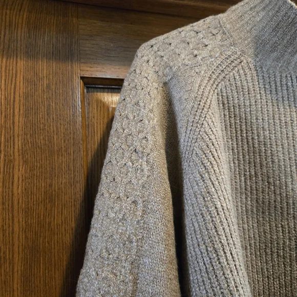 Wild Fable, Women's, Size XL, Cropped Sweater, Perfect Shape. Never Worn - Picture 7 of 10